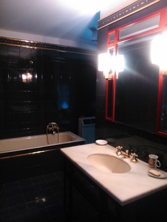 Casa Ramonda Guest House Neive Phòng bức ảnh