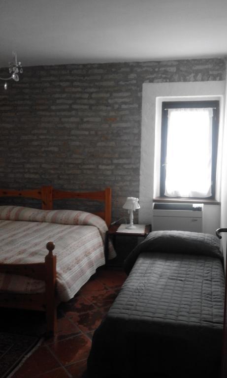 Casa Ramonda Guest House Neive Phòng bức ảnh